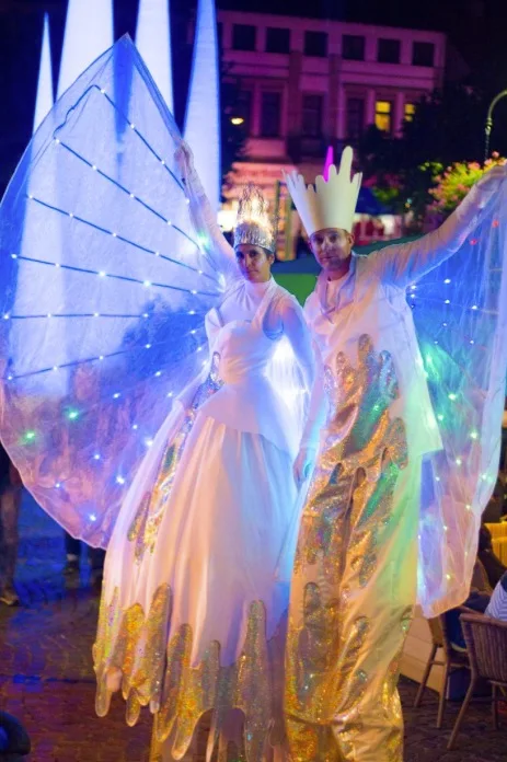 Dream Catcher Stilt Walkers
