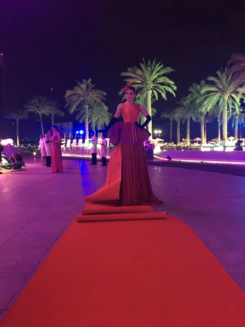 Red Carpet Lady