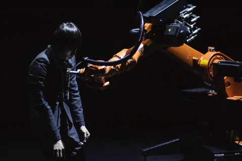 Robot Dance Act
