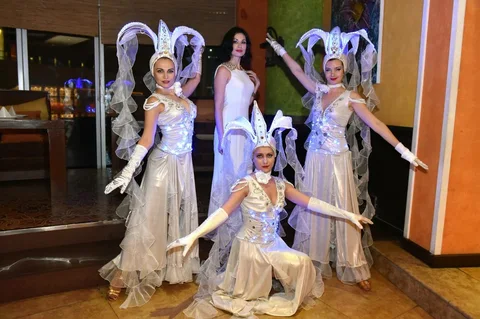 LED Dancers
