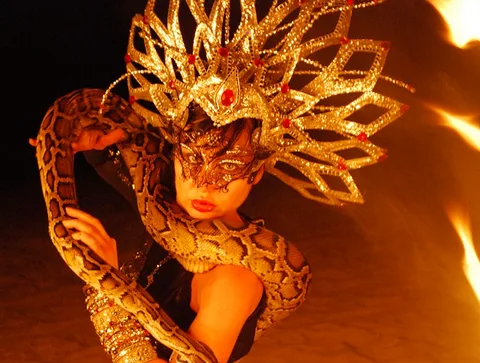 Snake Dance