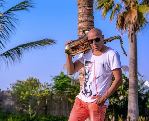 Sax Player