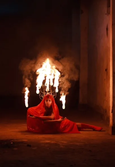 Contact Juggler/Fire Artist