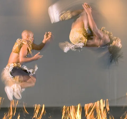 AFRICAN ACROBATICS