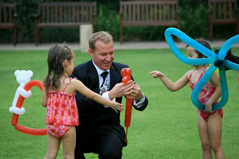 Magic & Balloon Show