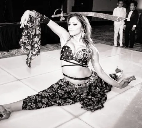Arabic/Brazilian Belly Dancer
