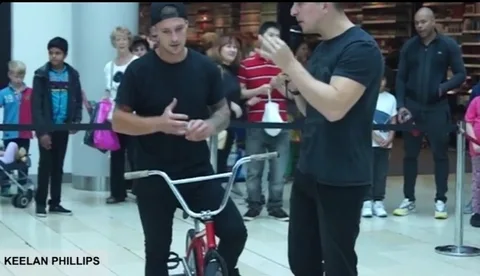 BMX Flatland Perfomer