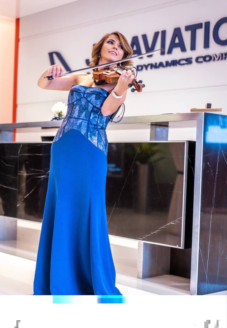 Lady Violinist for events