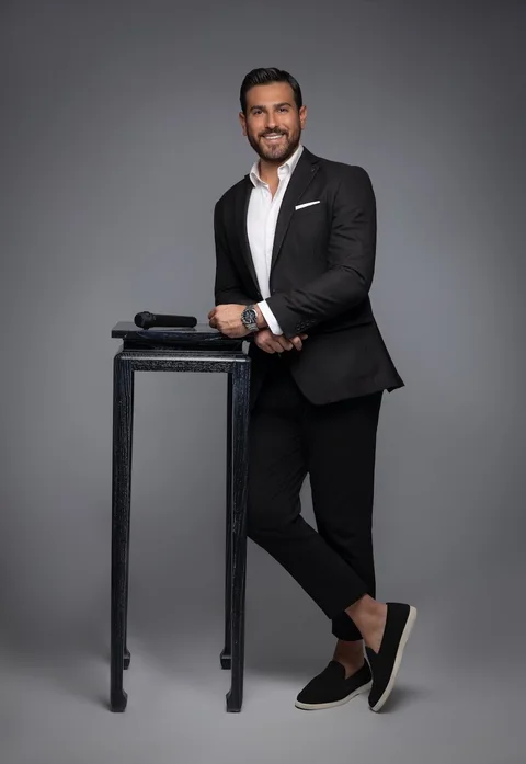 Guy - MC English and Arabic