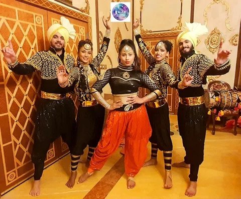 Dhol Dancers