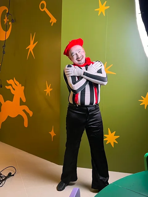 Mime Artist